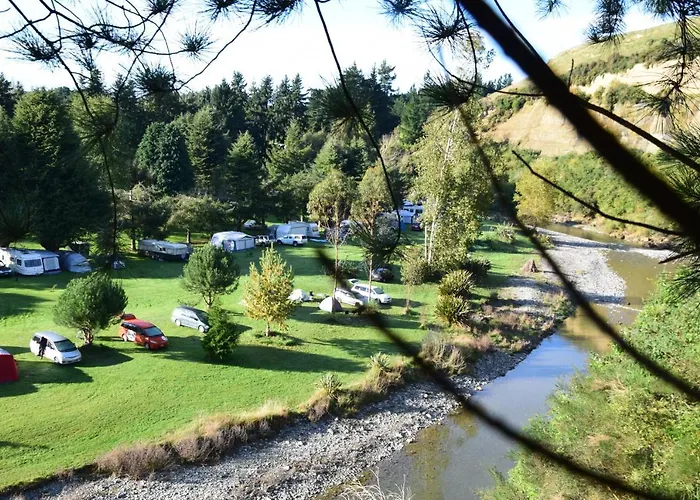 Riverside Haven Lodge & Holiday Park