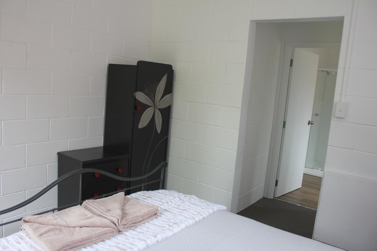 Lodge Riverside Haven & *